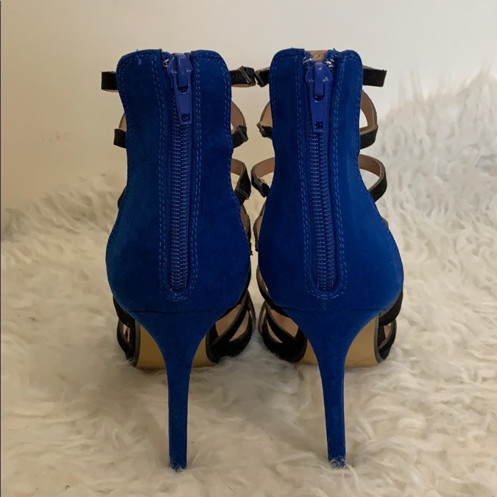 Express Heels - Picture 4 of 4